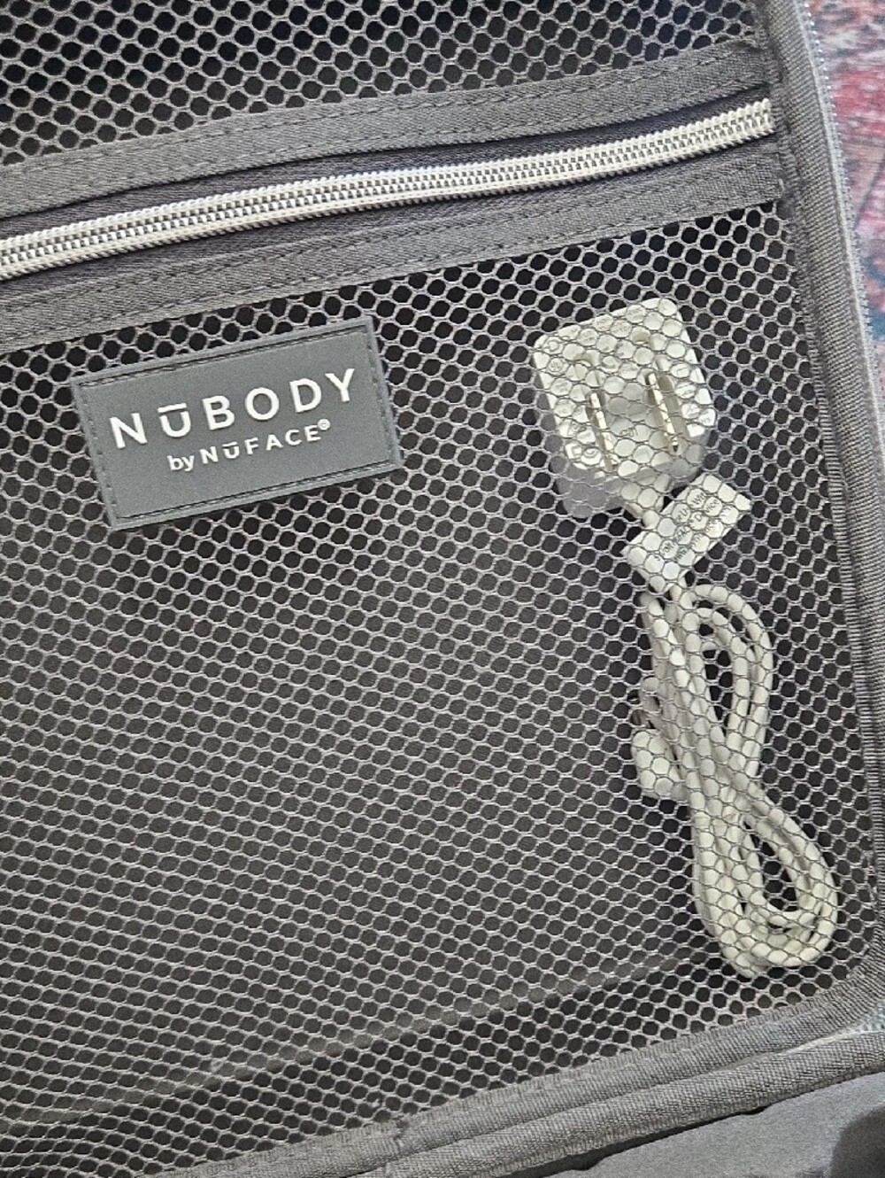 NuBody By NuFace Microcurrent Device White With Case - Picture 5 of 5